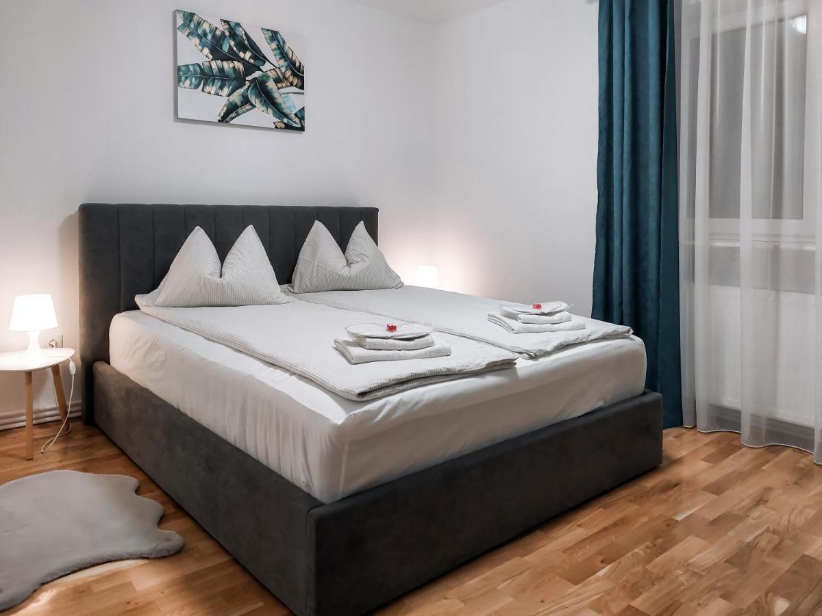Apartament Alina Deva Esterno foto